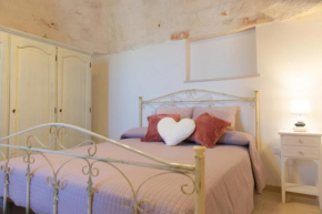 Masseria Carperi in the heart of Valle d'Itria Cisternino
